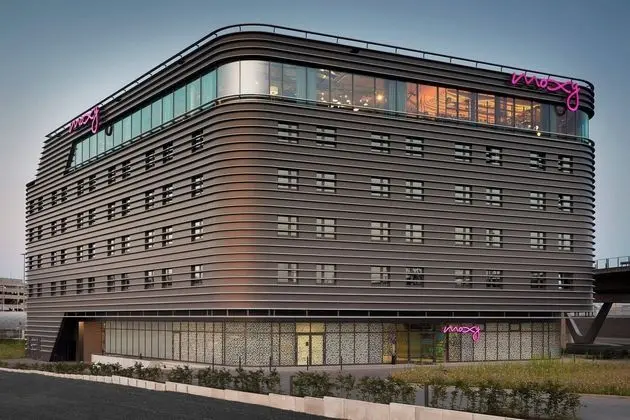 Moxy Cologne Bonn Airport - Öne Çıkan Resim