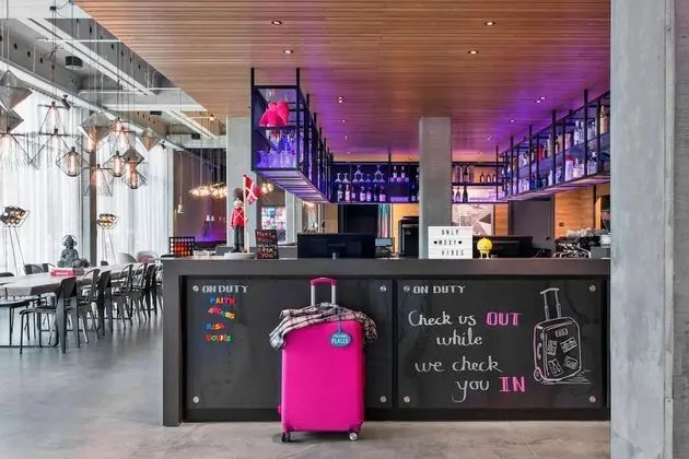 Moxy Copenhagen Sydhavnen - Lobi