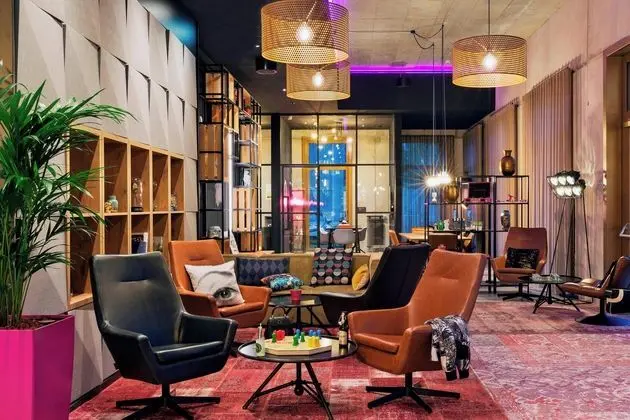 Moxy Darmstadt, a Marriott Hotel - Lobi