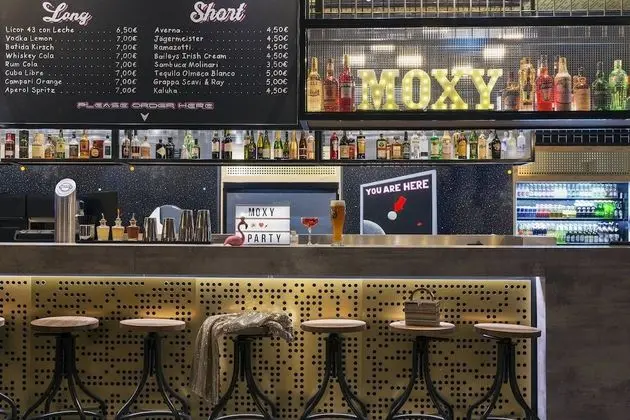 Moxy Darmstadt, a Marriott Hotel - Yerinde Yemek