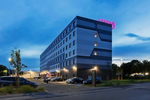 Moxy Frankfurt Airport Kelsterbach, a Marriott Hotel - Dış Mekan