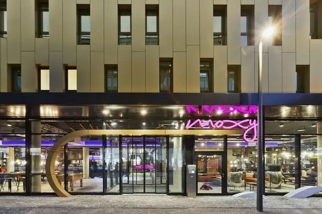 MOXY Frankfurt East - Dış Mekan