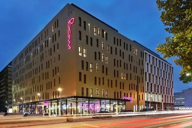 MOXY Frankfurt East - Dış Mekan