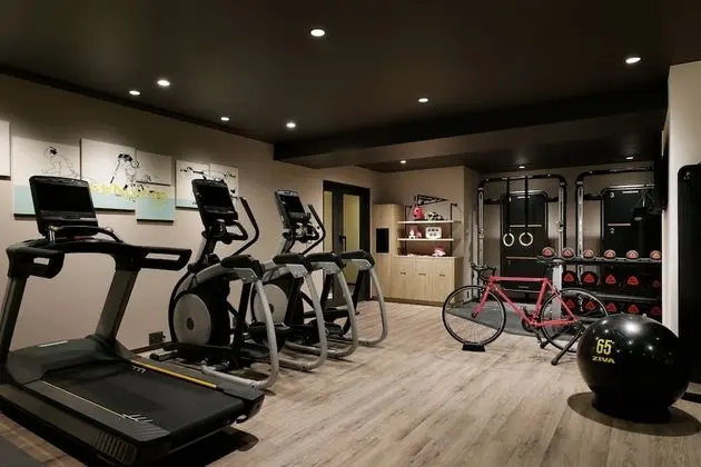 Moxy Kyoto Nijo, a Marriott Hotel - Fitness