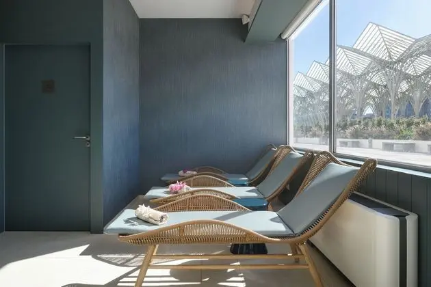 Moxy Lisboa Oriente, a Marriott Hotel - Spa