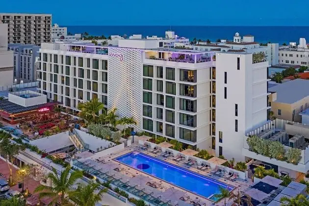 Moxy Miami South Beach, a Marriott Hotel - Dış Mekan