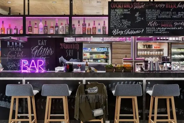 Moxy Munich Ostbahnhof, a Marriott Hotel - Öne Çıkan Resim