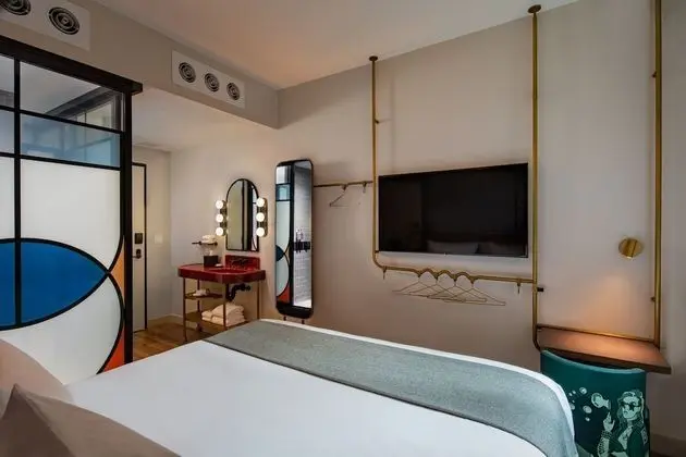Moxy NYC Lower East Side, a Marriott Hotel - Oda
