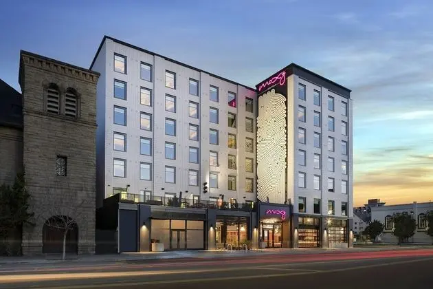 Moxy Oakland Downtown, a Marriott Hotel