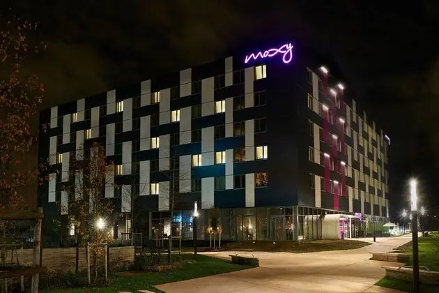 Moxy Paris Charles de Gaulle Airport, a Marriott Hotel - Dış Mekan
