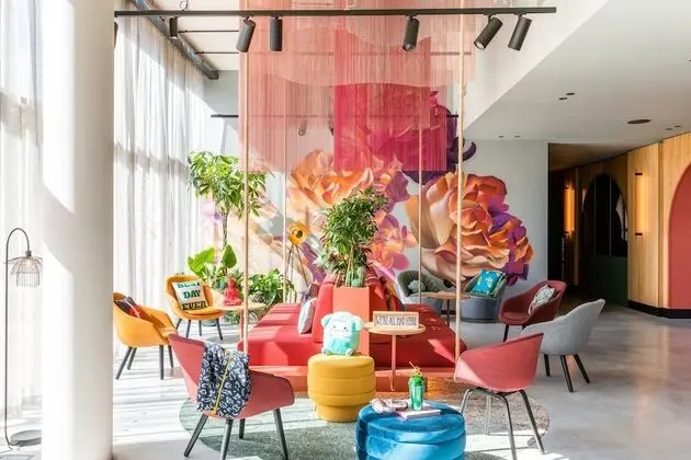 Moxy Paris Val D’Europe, a Marriott Hotel - Dış Mekan