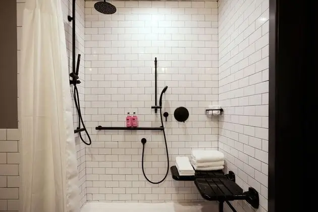 Moxy Richmond Downtown, a Marriott Hotel - Banyo Tipleri