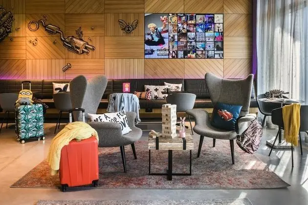 Moxy Stuttgart Feuerbach - Lobi