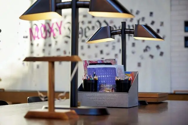 Moxy Washington, DC Downtown, a Marriott Hotel - Lobi