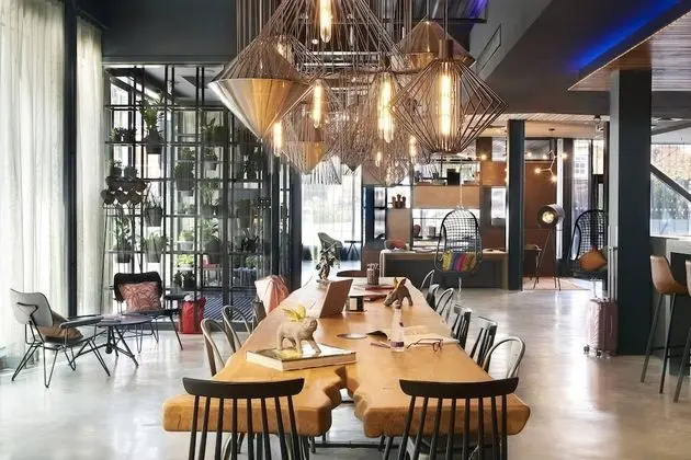 Moxy York, a Marriott Hotel