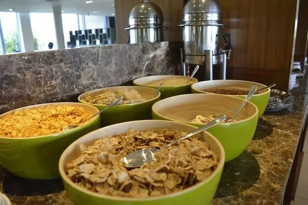 Moyvalley Hotel & Golf Resort - Yerinde Yemek