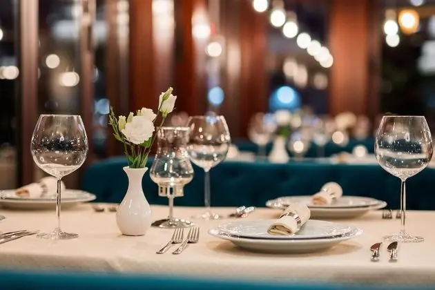Mozart Hotel - Yerinde Yemek