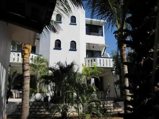 Villa Mozart y Macondo
