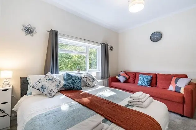MPL Apartments - Malden Road Serviced Accommodation - Oda