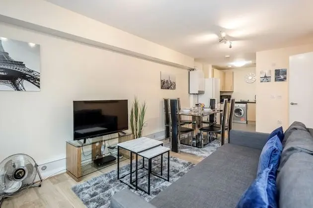 MPL Apartments Watford/croxley Biz Parks Corporate Lets 2 Bed/free Parking - Bar