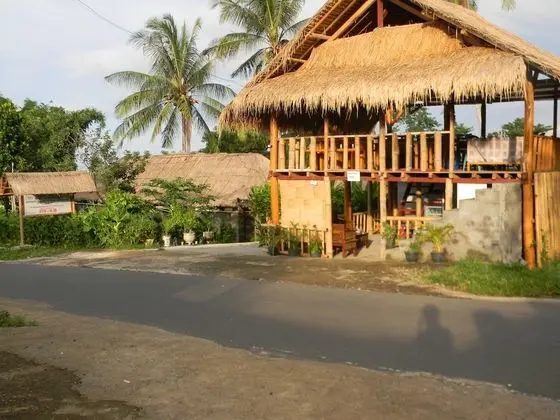 Mr.DIN Rinjani Trails Hotel - Lobi