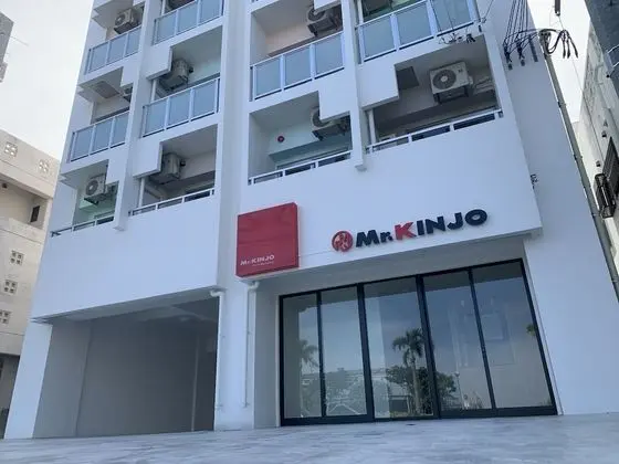 Mr.KINJO in Sky Harbor