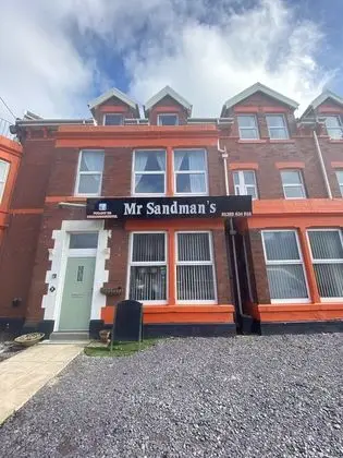 Mr sandmans hotel