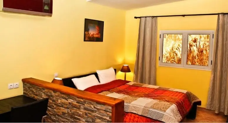 Mraguen Hotel - Oda