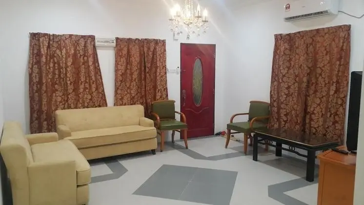 Mri Homestay Sg Buloh - 2 Br House With Centralised Private Pool - Mülk Olanakları