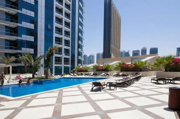 MRNE - Spacious furnished apartment - Havuz
