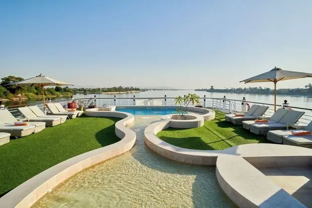 MS Movenpick Royal Lotus - Luxor Aswan - Havuz