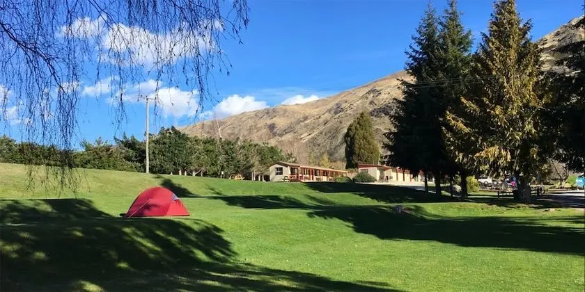 Mt Aspiring Holiday Park - Dış Mekan