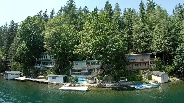 Mt Baker Lodging Cabin 24 - LAKESIDE, SLEEPS 4! by MBL