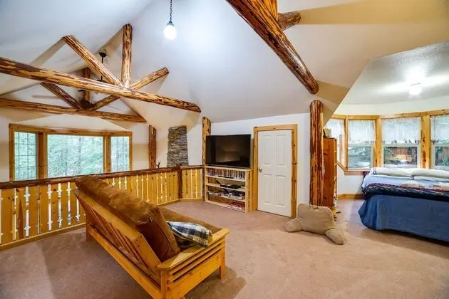 Mt. Baker Lodging Cabin 25 – Hot Tub, WiFi, Sleeps 6! by MBL - Oda