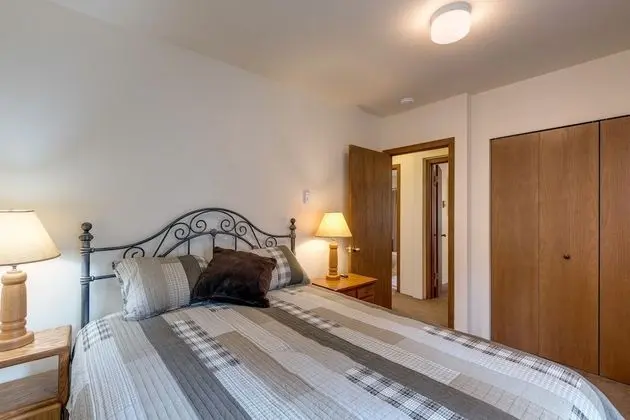 Mt. Baker Lodging Cabin 8 – WIFI, PETS OK, SLEEPS 6! by MBL - Oda