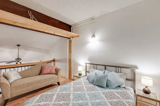 Mt Baker Lodging Condo 18 – REMODELED, SLEEPS 4! by MBL - Oda