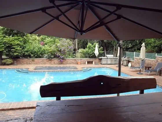 Mt Tamborine Motel - Havuz