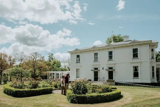 Mt Vernon Villa