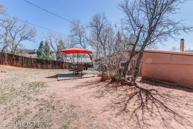 Mtn Dream! Fireplace, Patio & Hot Tub 4BR - Dış Mekan