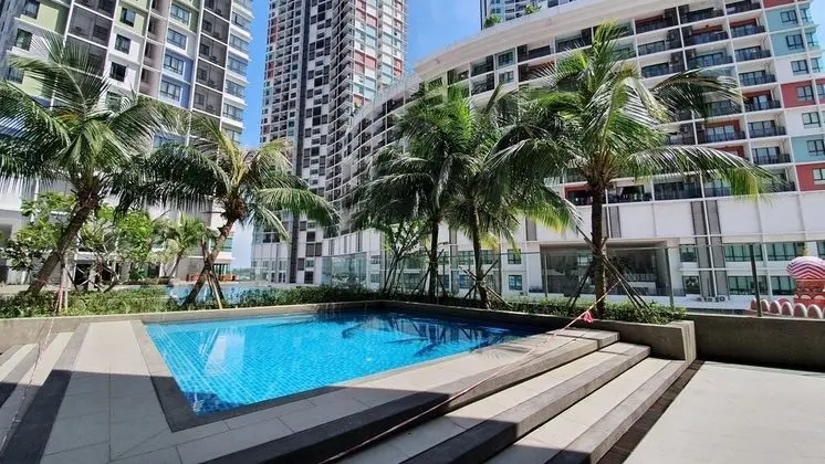 MU iCity - Deluxe Family Suite - Havuz
