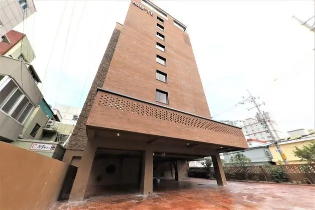 MU:TE Hotel