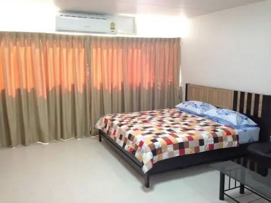 Muangthongthani Rental by Khun Dan - Oda