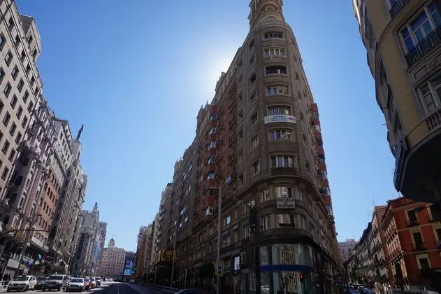 Mucho Madrid Hostel - Dış Mekan