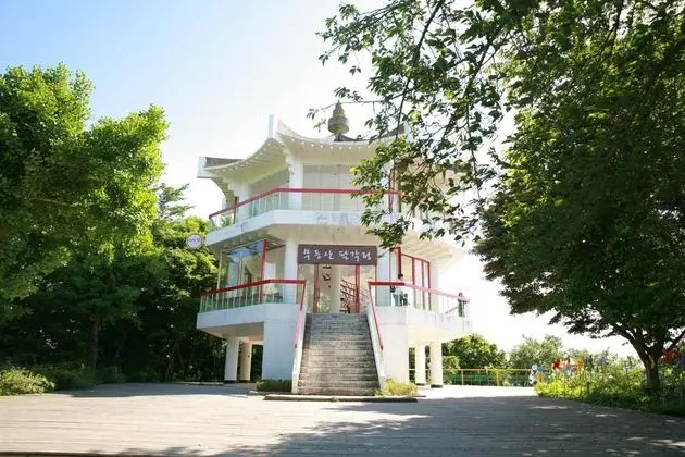 Mudeung Park
