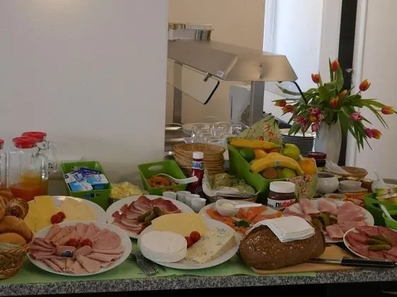 Hotel & Mühlenapartments - Yerinde Yemek