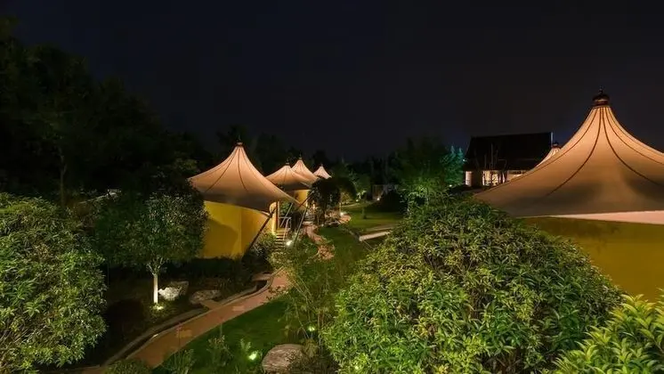 Muise Tented Camp Resort