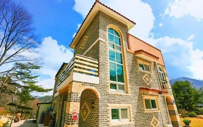 Muju Solhyanggi Pension