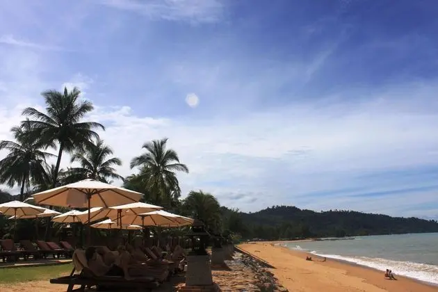 Mukdara Beach Villa & Spa Resort - Plaj