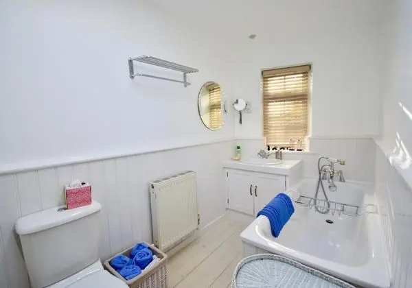 Mulberry 3 bed Cowes Cottage Solent Views Sleeps 6 Plus Parking - Banyo Tipleri