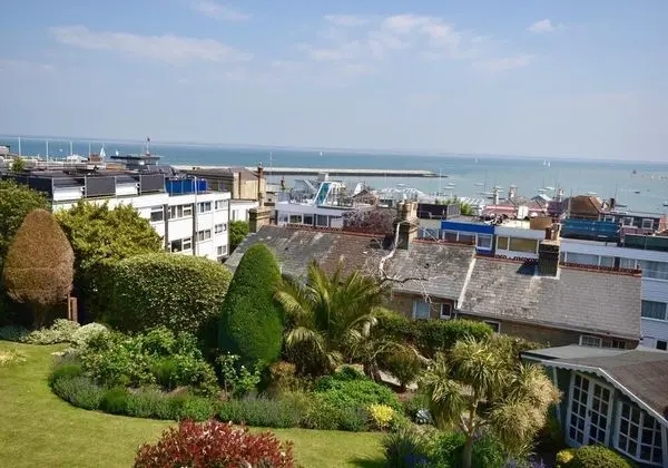 Mulberry 3 bed Cowes Cottage Solent Views Sleeps 6 Plus Parking - Dış Mekan